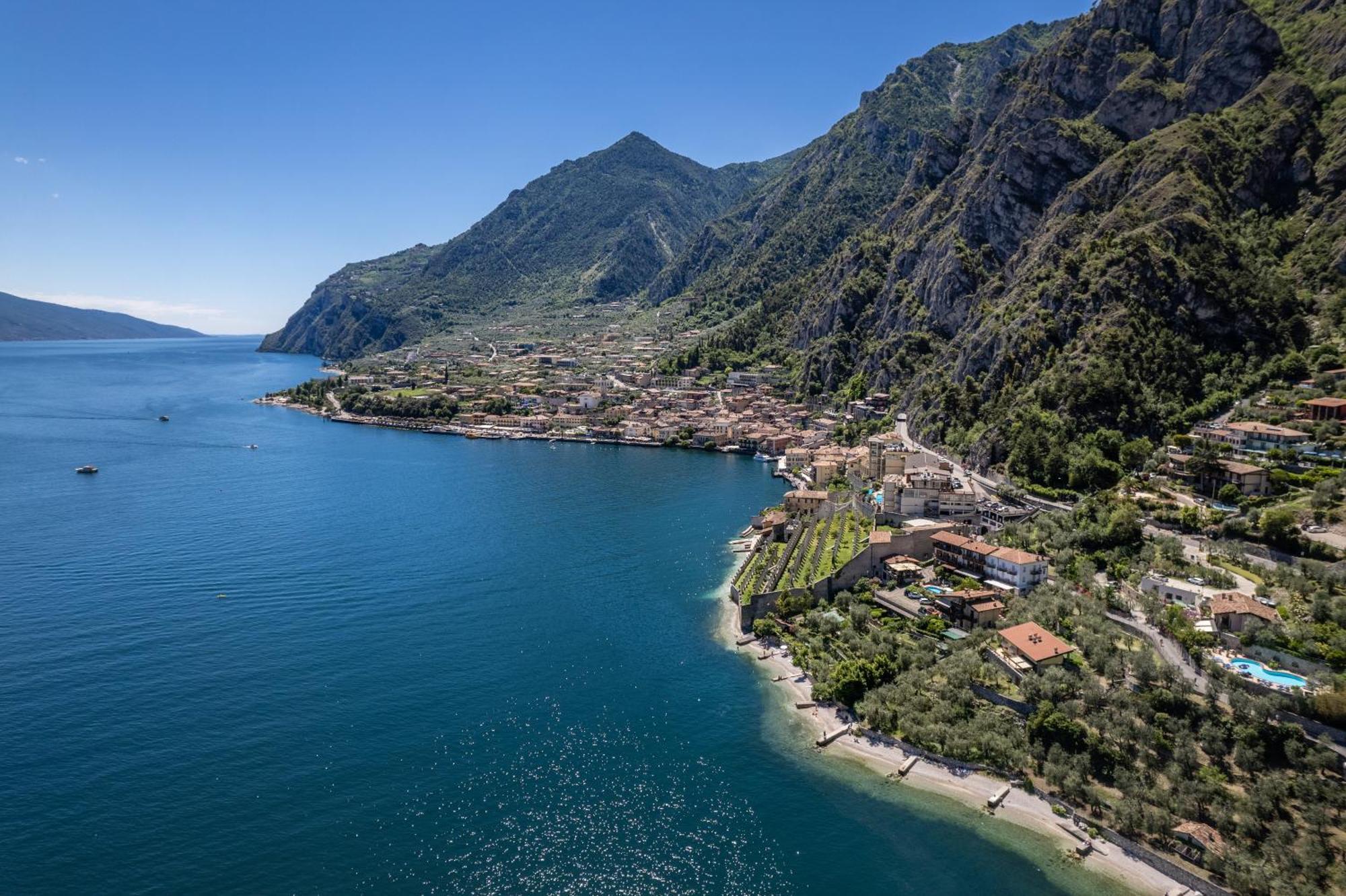 Llac Living Nature Hotel Лимоне-суль-Гарда Экстерьер фото