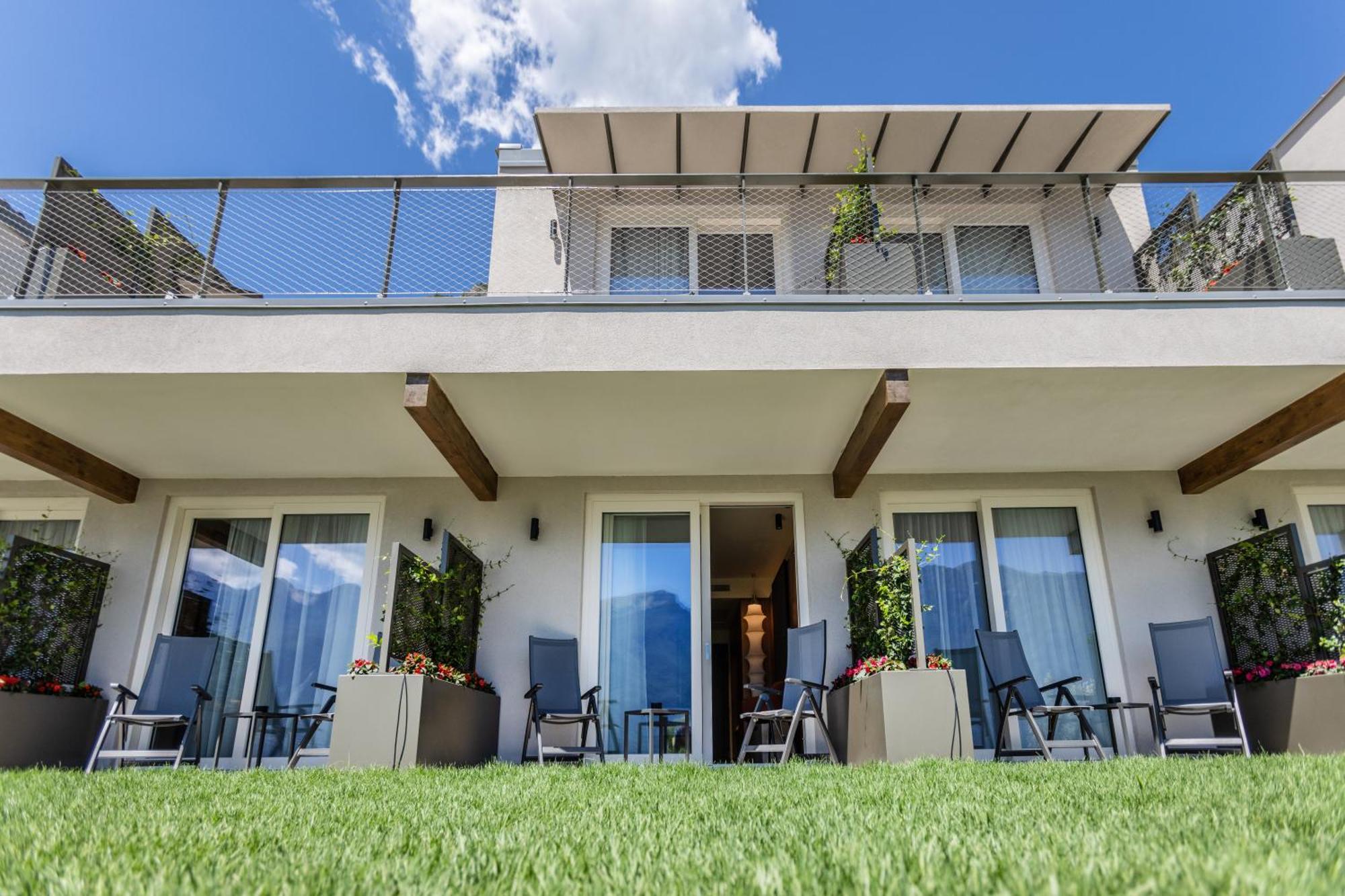 Llac Living Nature Hotel Лимоне-суль-Гарда Экстерьер фото